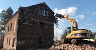 Демонтаж кирпичного дома Ирбит, цена от 2923 руб.
