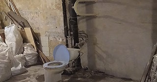 Демонтаж сантехкабины в панельном доме - цена от 1026 рублей | Сварной-Рбт